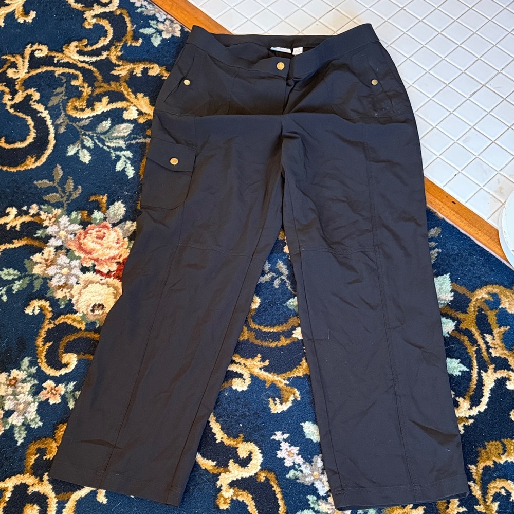 Chico's Zenergy‎  Black workout pants  with Gold Buttons- worn a few times